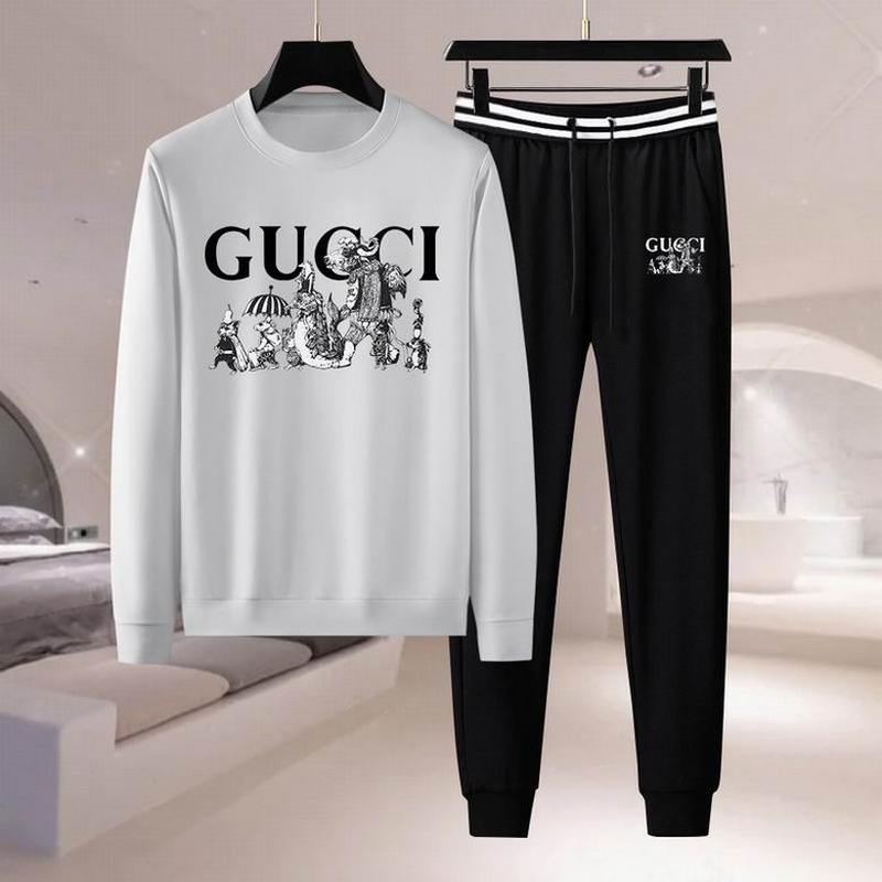 Gucci Men's Suits 415